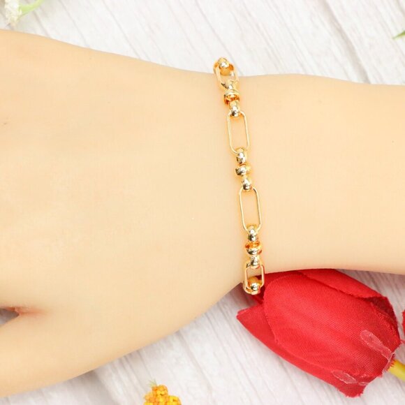 "Trendy Handmade Bracelet – A Thoughtful Gift for Girls & Women | UNVRC1557 - Picture 3 of 10
